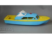 Veche jucărie mecanică din plastic germană barcă navă vapor