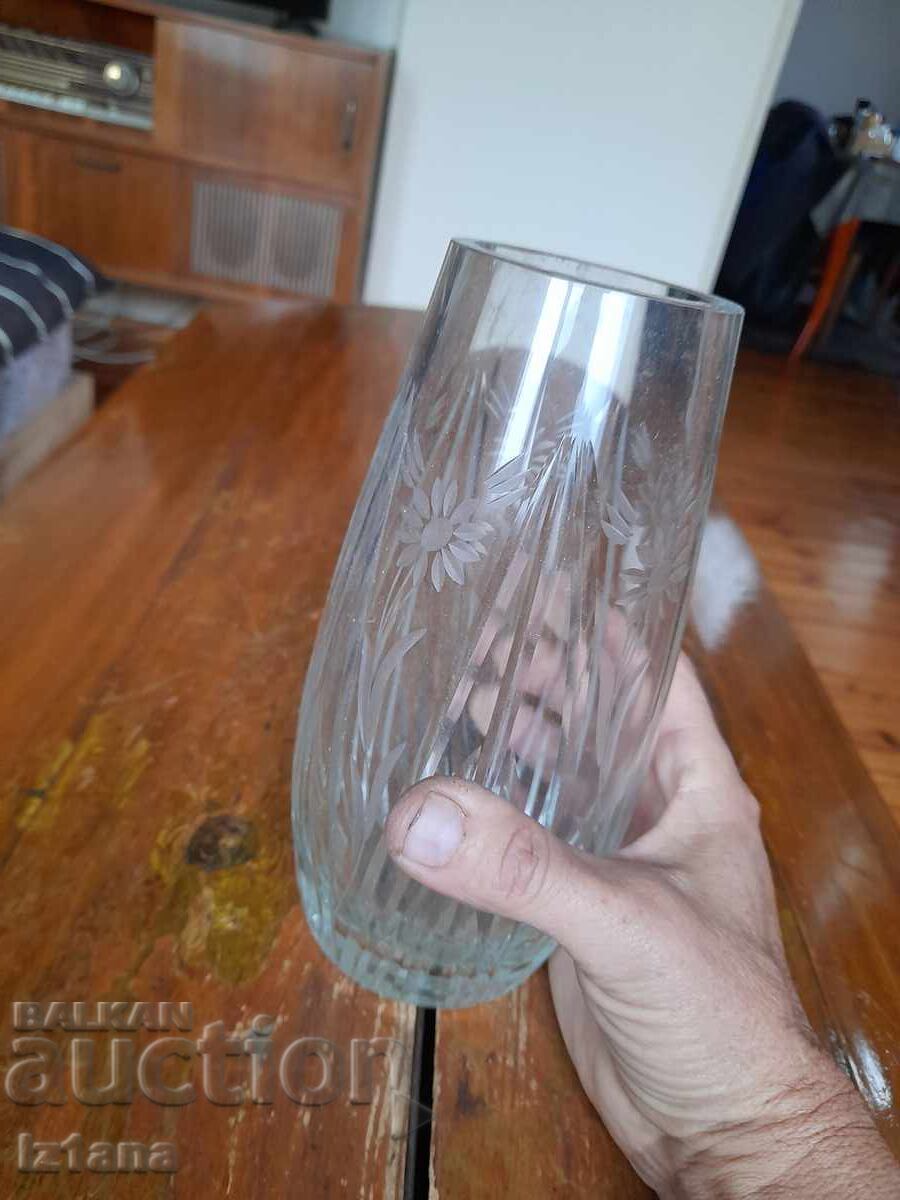 Аукцион Стара стъклена ваза