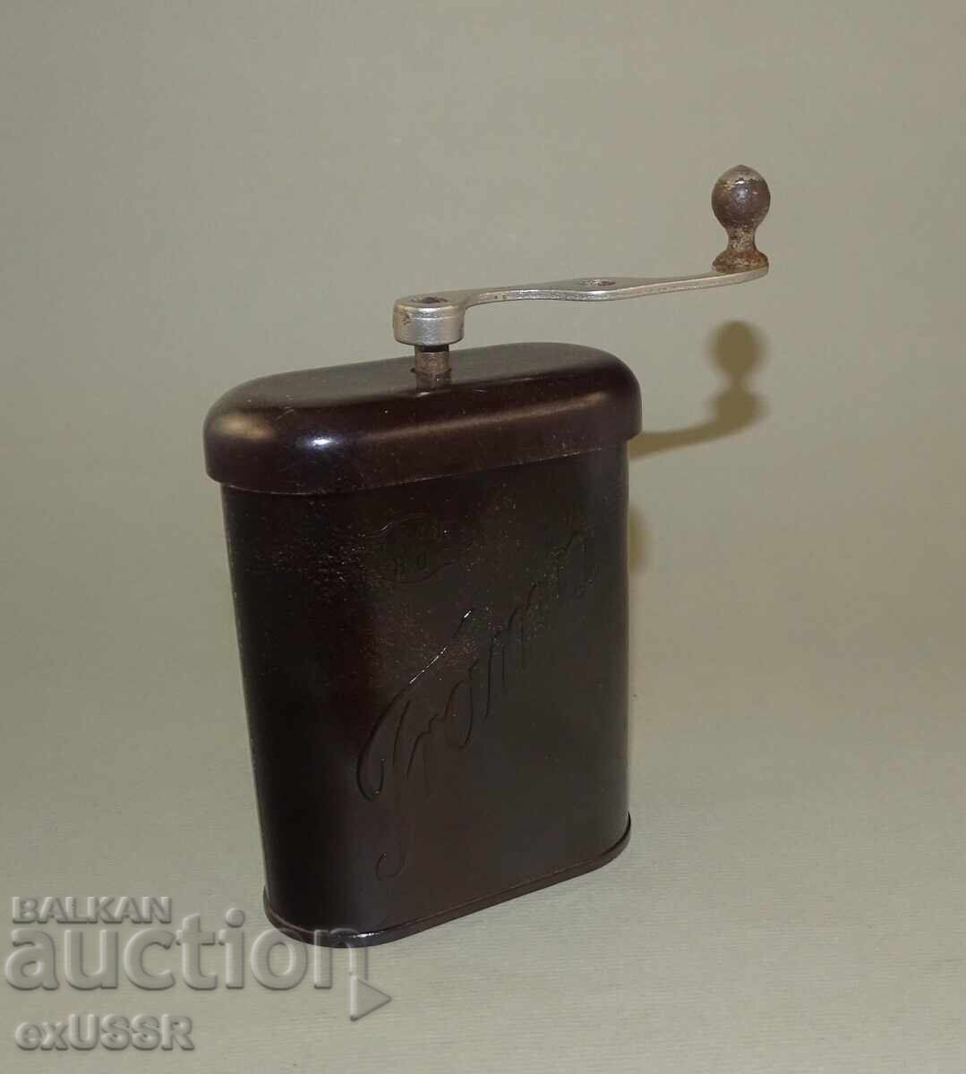 Стара бакелитова мелничка за кафе подправки Tramp ,мелница