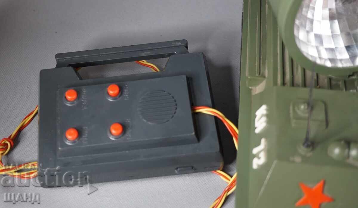 Old Russian plastic toy model tank with a spotlight with price € 15.85 | 31.00 BGN