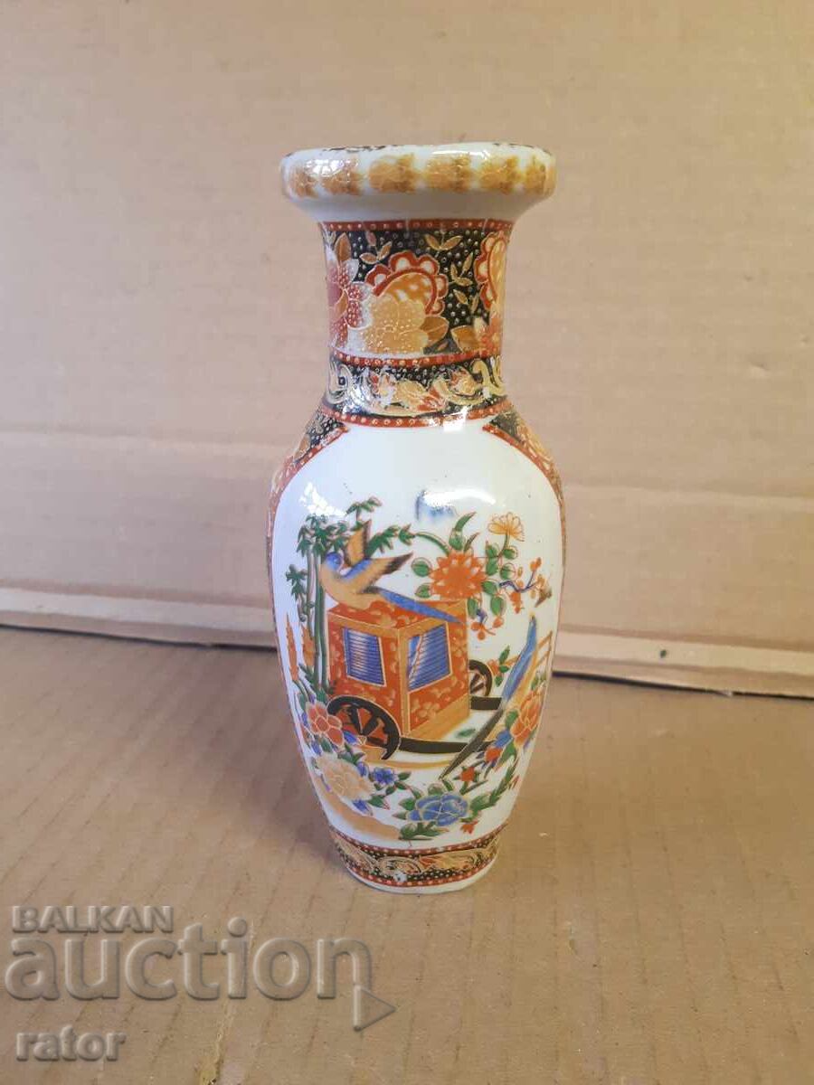 Δημοπρασία Παλιό κινέζικο πορσελάνινο βάζο. Πορσελάνη