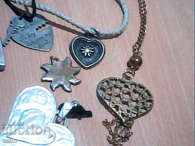 Аукцион стари посребрени колиета сърца