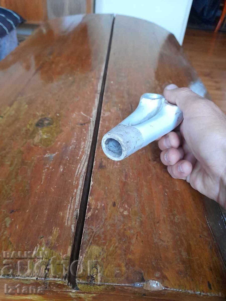 Delivery of Old porcelain insulator