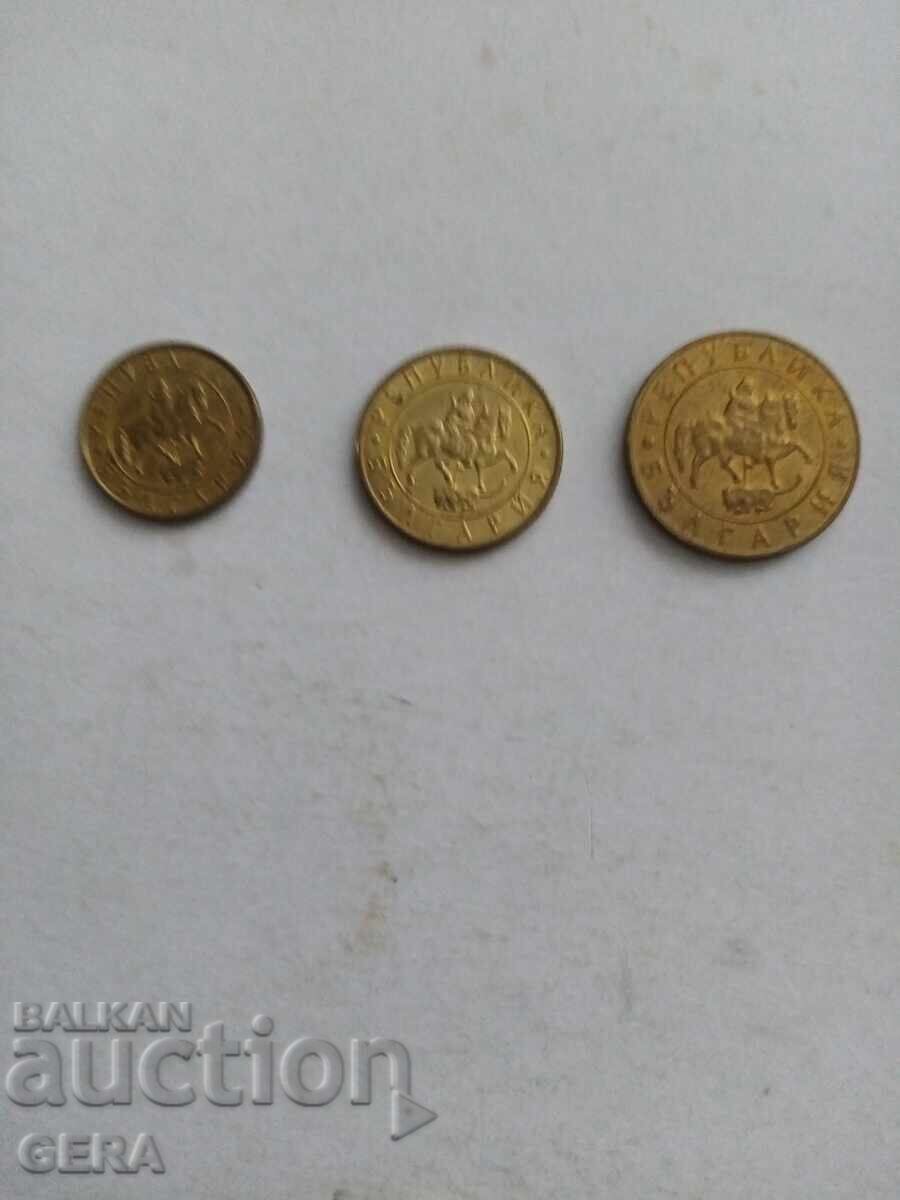 лот монети от 1997 година с цена € 6.00 | 11.73 лв.