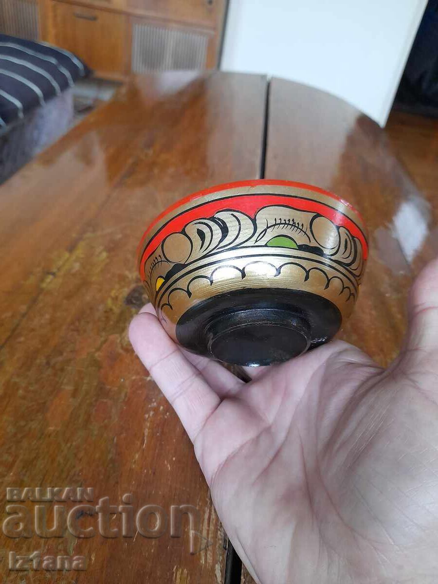 Стара дървена паница,хохлома с цена € 14.00 | 27.38 лв.