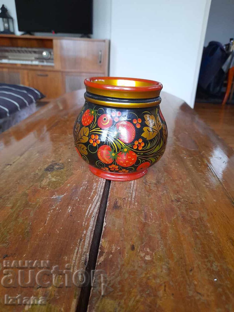 Стара дървена кутия,хохлома с цена € 20.00 | 39.12 лв.