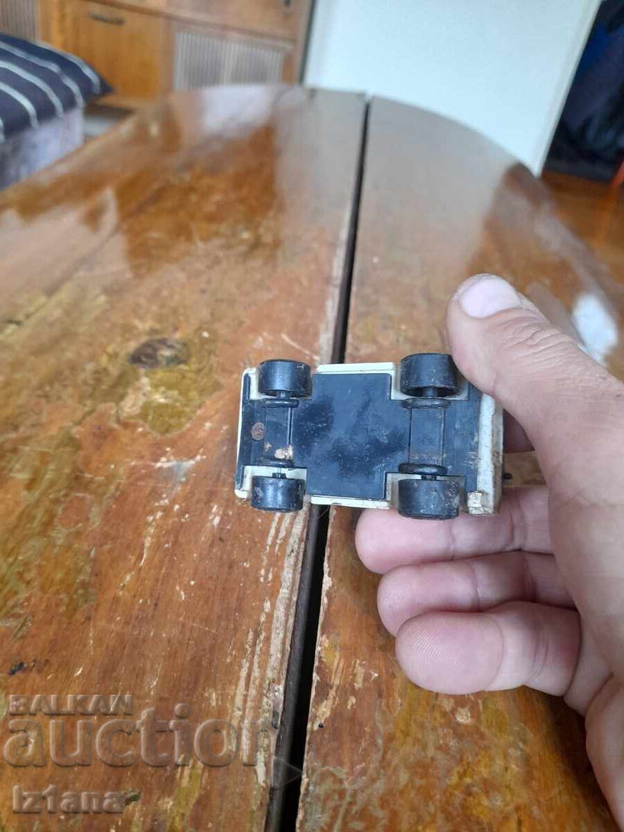 Стара количка Полиция - 6