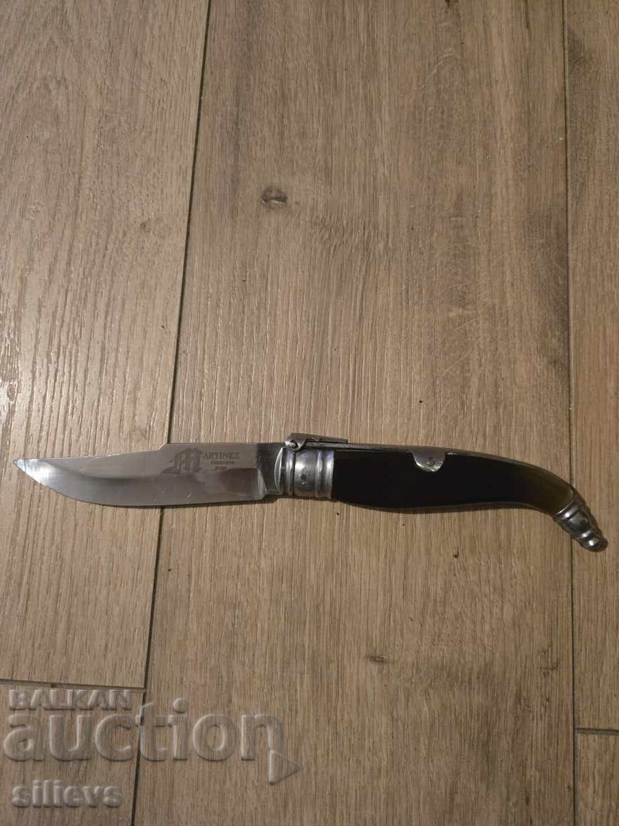 Ισπανικό πτυσσόμενο μαχαίρι Martinez, ναβάχα