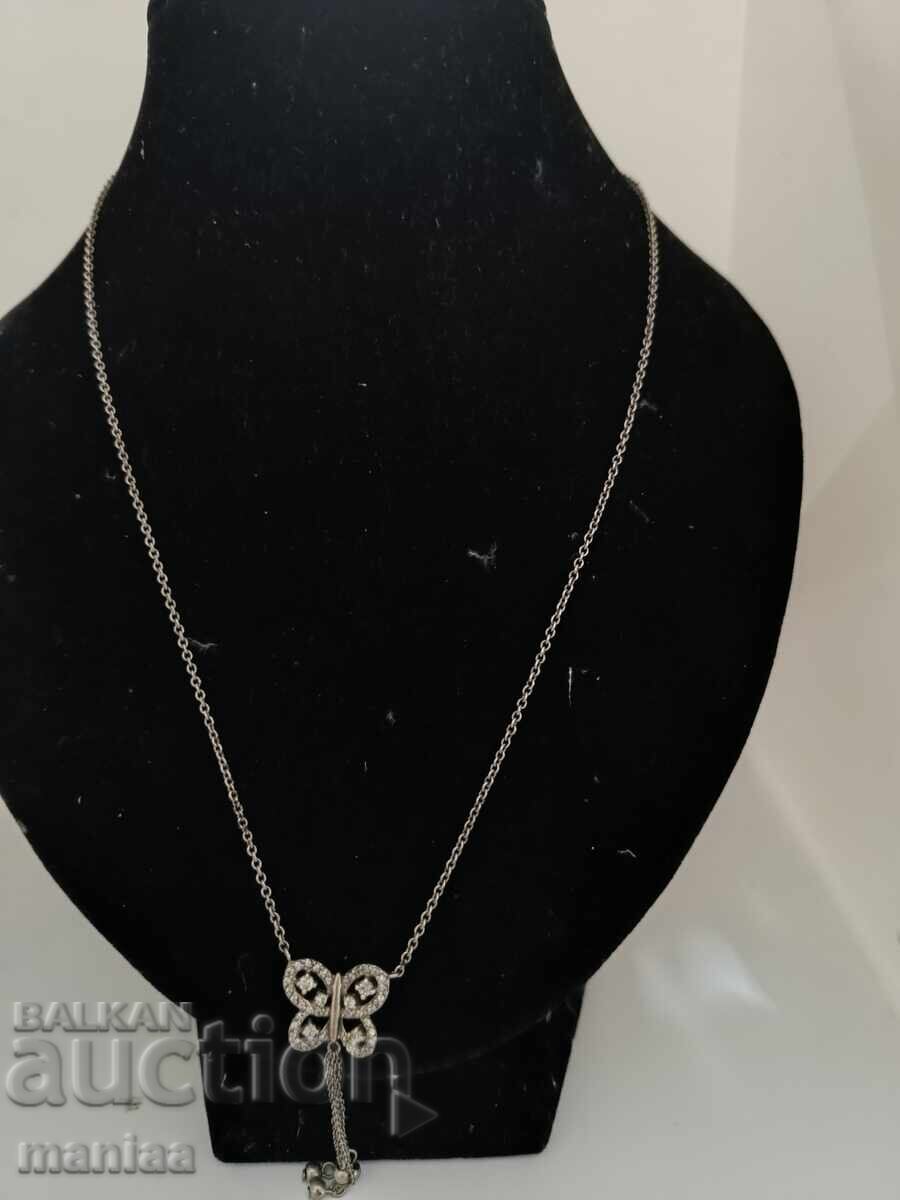 Όμορφο ασημένιο αλυσίδα με σήμανση 925