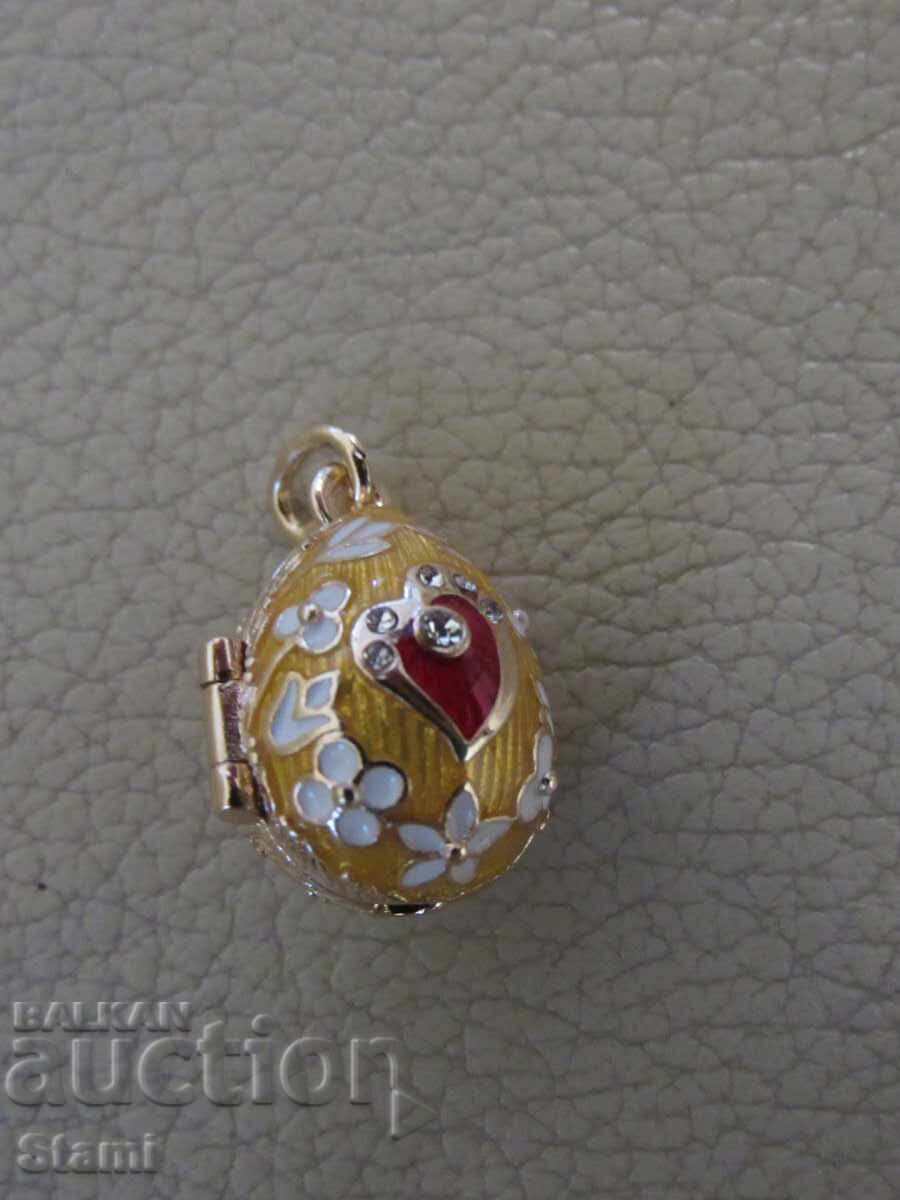 Fine women's pendant necklace - Faberge egg, new with price € 33.25 | 65.03 BGN Fine women's pendant necklace - Faberge egg, new with price € 33.25 | 65.03 BGN
