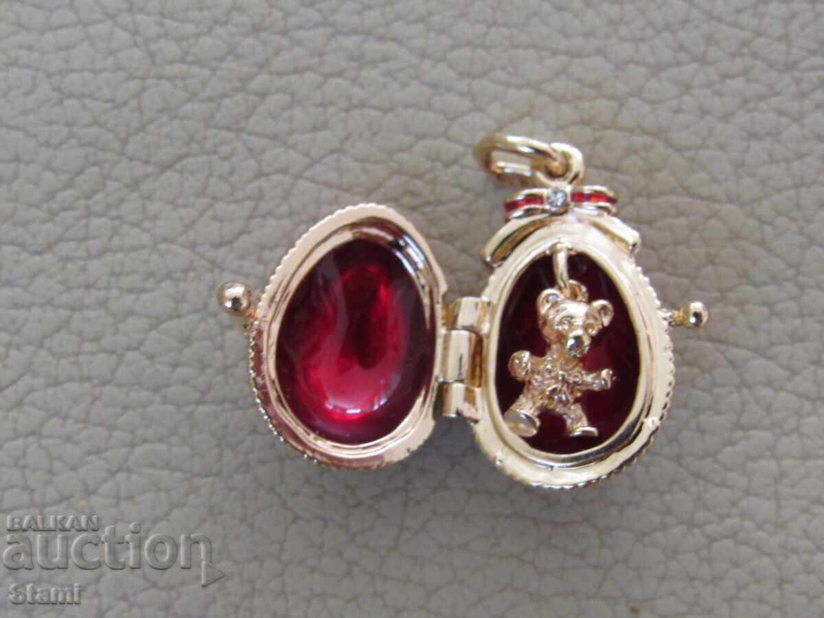 Delivery of Fine women's pendant necklace - Faberge egg, new