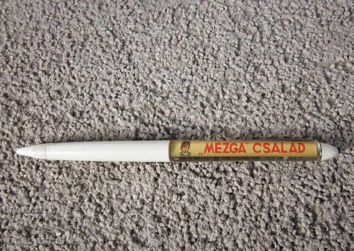 Παράδοση Πλωτό στυλό με ήρωα κινούμενων σχεδίων από την σοσιαλιστική εποχή Οικογένεια Μέιζγκα