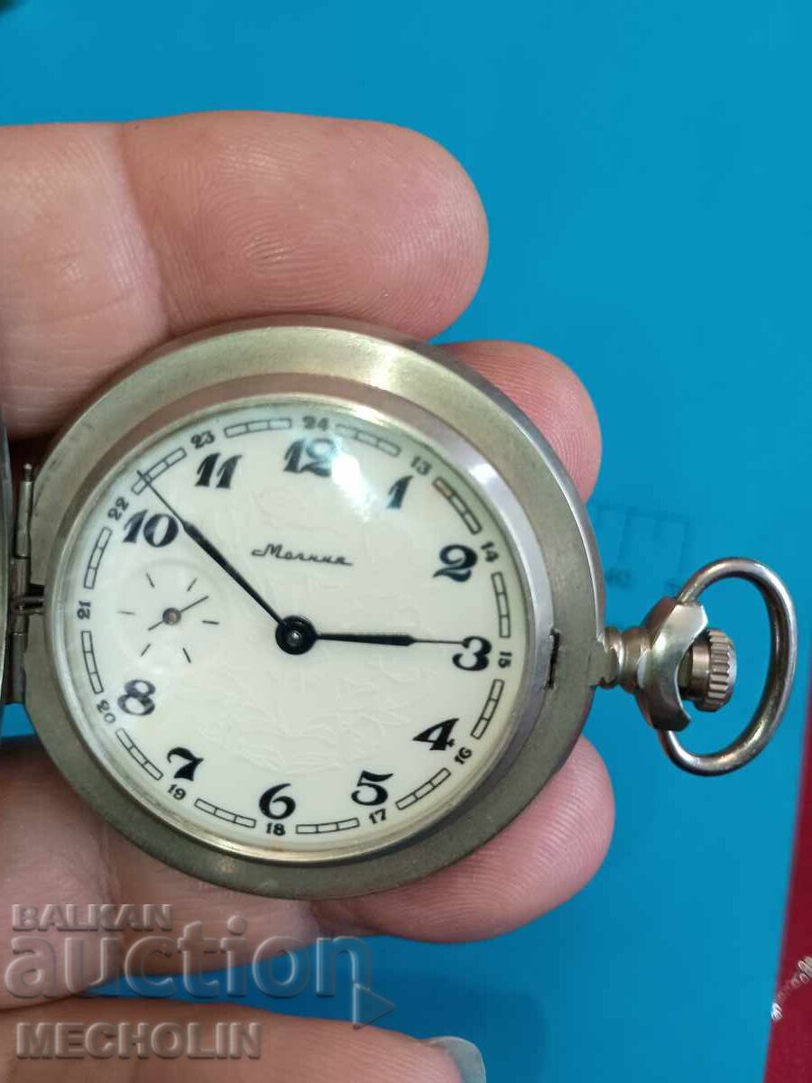 LIGHTNING 3602 SU The Three Graces 2 - 5