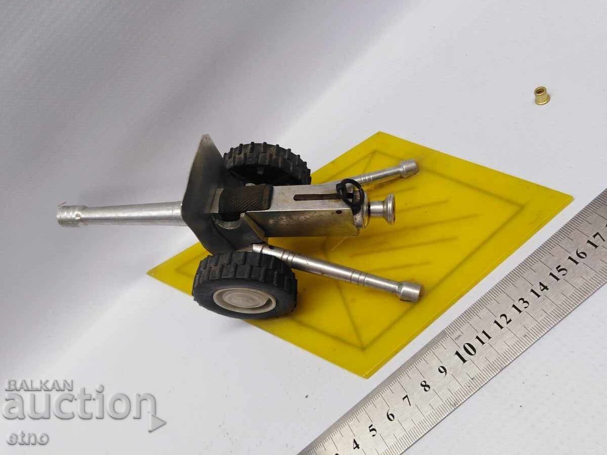 TUN, OBIECT DE ARTILERIE GĂLĂGIOS, CÂINE DE VÂNĂTOARE CU CAPSE DE VÂNĂTOARE, PISTOL, OSA - 5