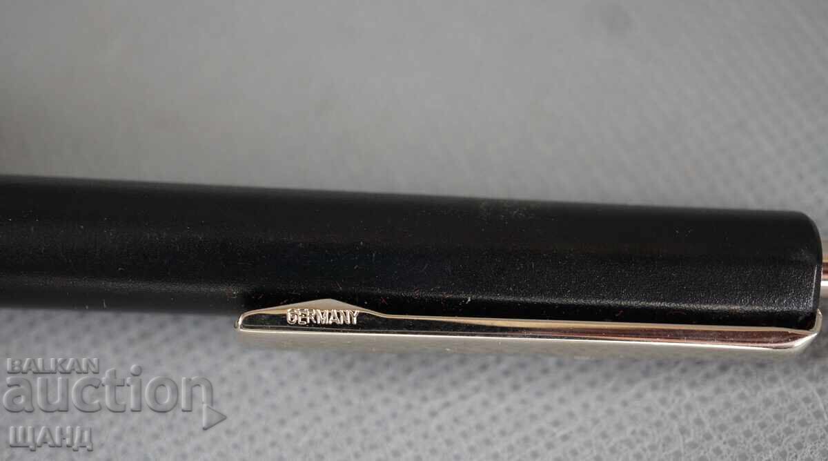 Set german stilou, brichetă și breloc cu cutie - 7 Set german stilou, brichetă și breloc cu cutie - 7