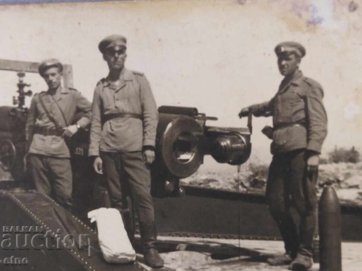 Auction  Sozopol 1946. SOLDIERS, UNIFORM, CANNON, ROYAL PHOTO