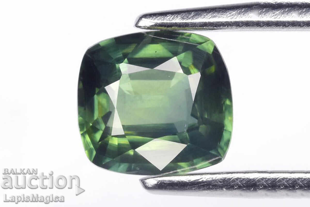 Αυστραλιανό πράσινο ζαφείρι - θερμαινόμενο 0.67ct VS cushion Αυστραλιανό πράσινο ζαφείρι - θερμαινόμενο 0.67ct VS cushion