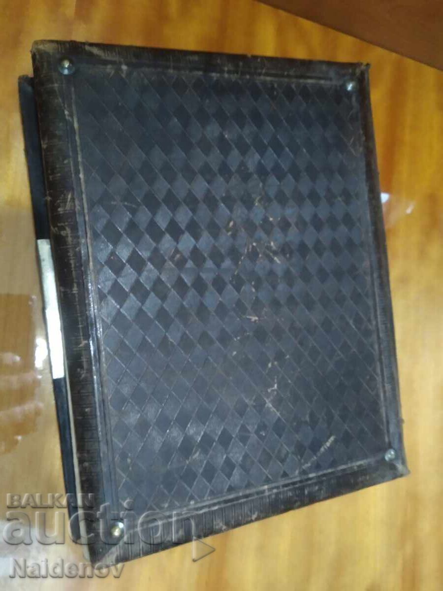 Доставка на Кожен Албум за твърди снимки