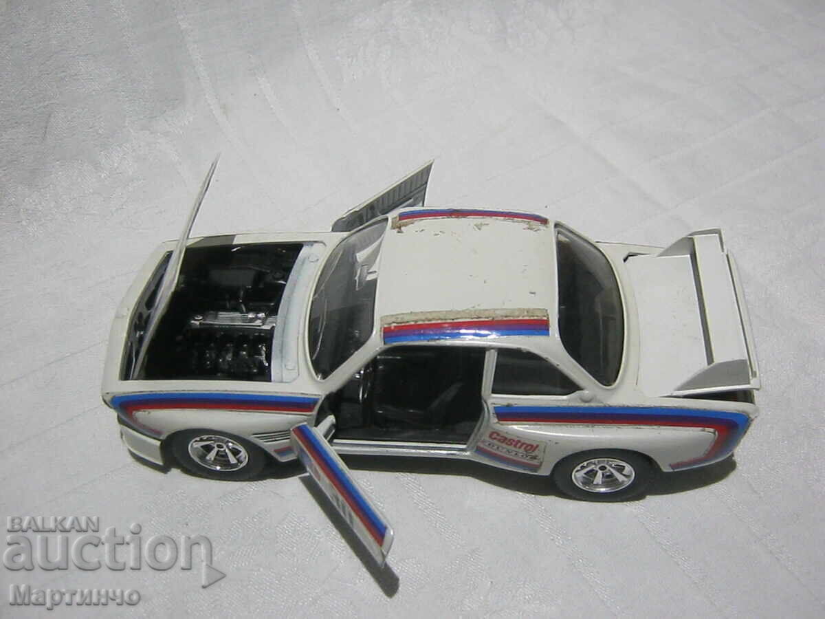 Jucărie veche model mașină BMW 3:0 cs 1/24 Burago - 7