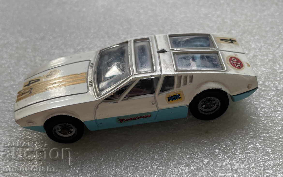 Licitație CORGI Marea Britanie De Tomaso Mangusta