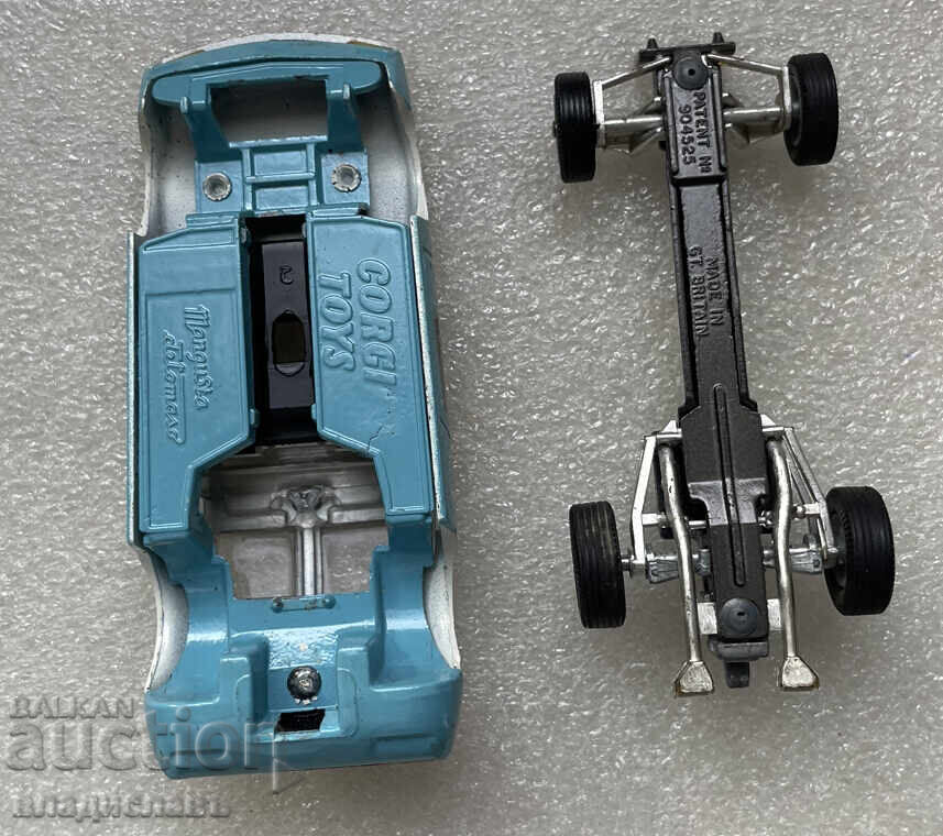 CORGI Marea Britanie De Tomaso Mangusta - 7