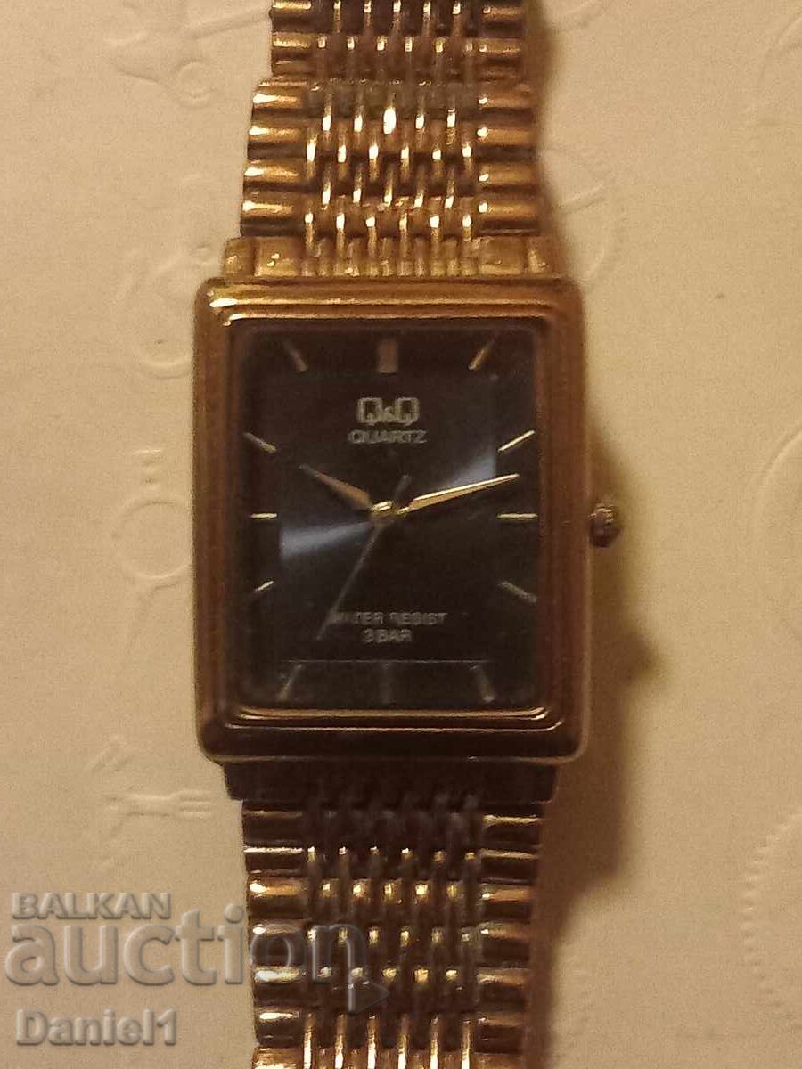 Electronic placat cu aur