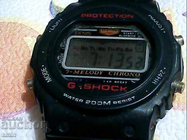 Old watch, works perfectly