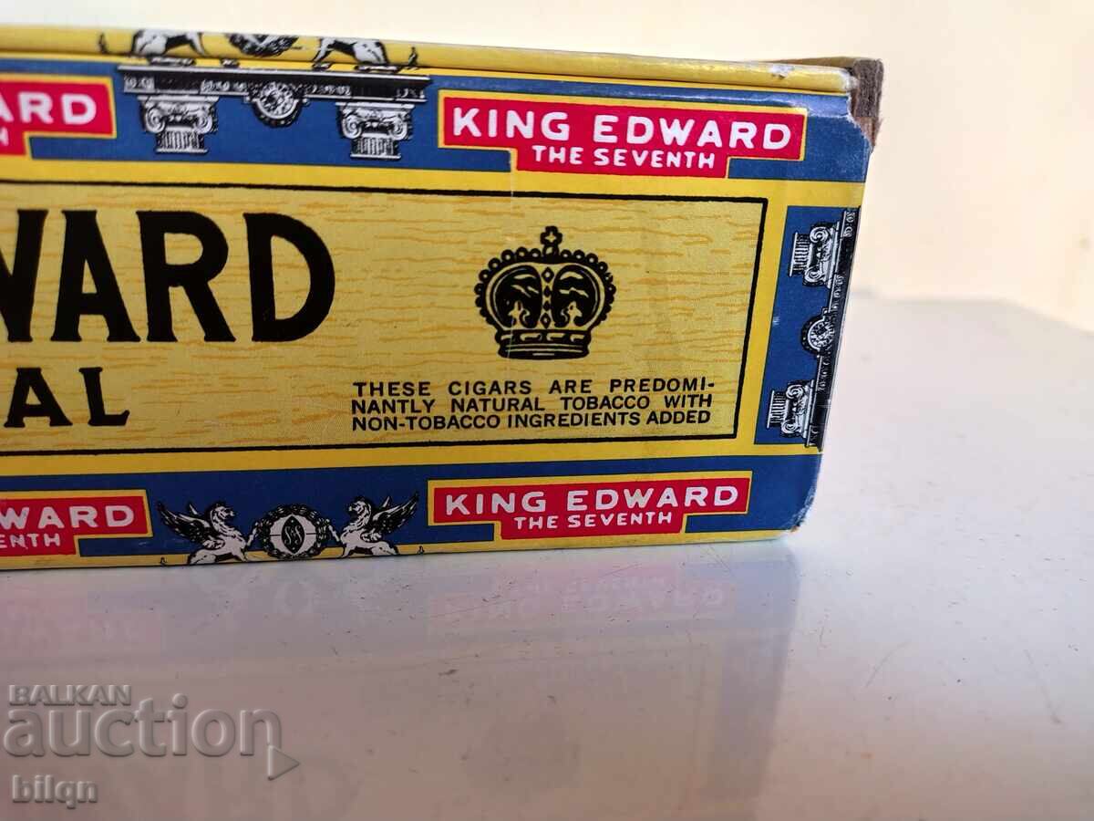 Livrarea Cutie de trabucuri de colecție rară, țigări