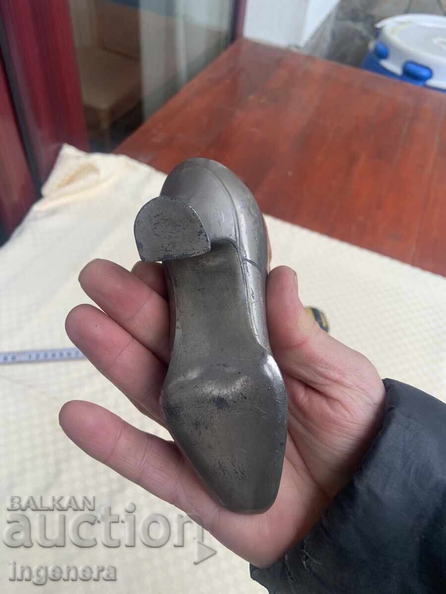 Доставка на ФИГУРА МЕТАЛ ИГЛЕНИК КРАСОТА Доставка на ФИГУРА МЕТАЛ ИГЛЕНИК КРАСОТА