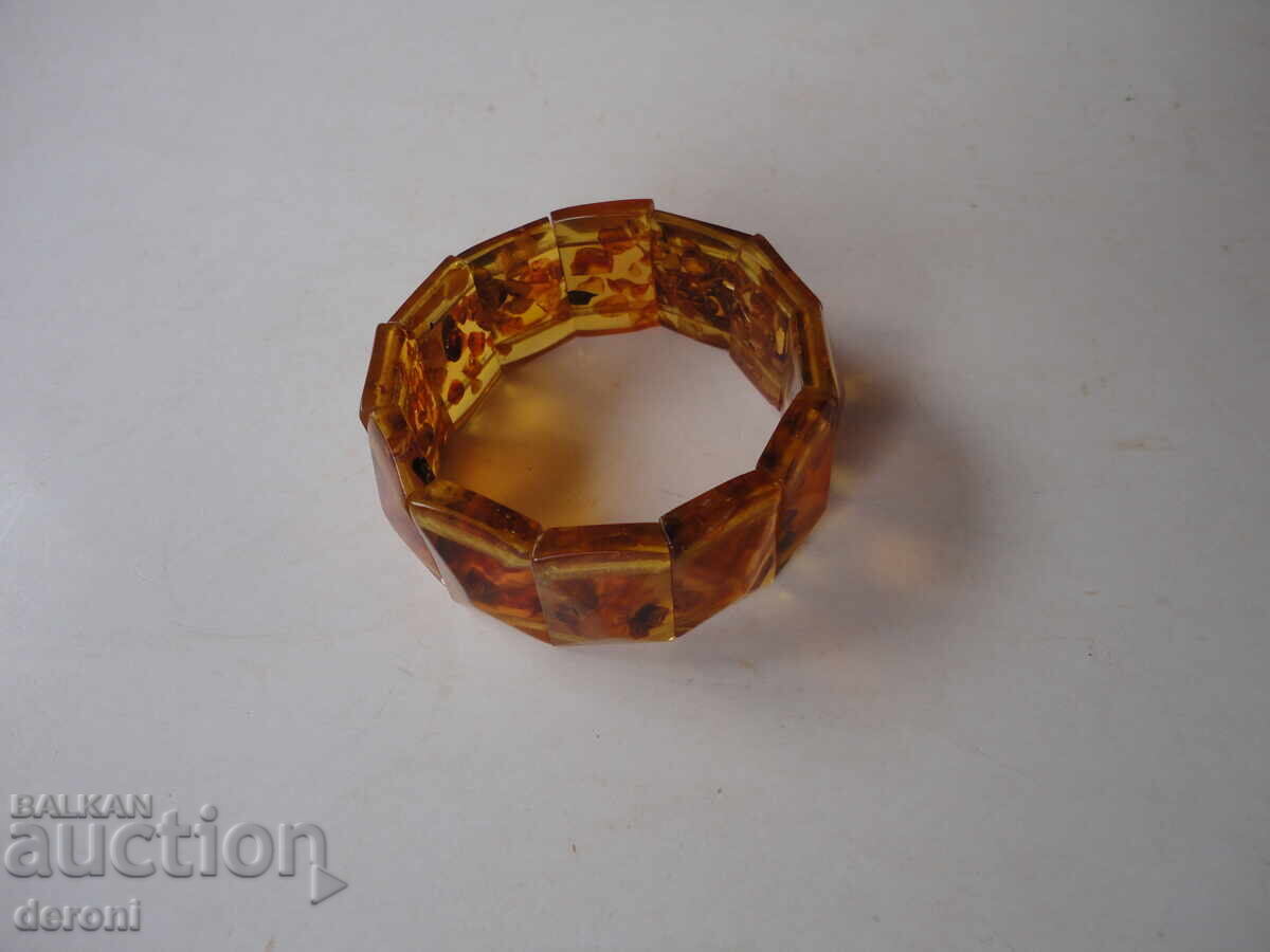 Страхотна гривна от натурален кехлибар Страхотна гривна от натурален кехлибар