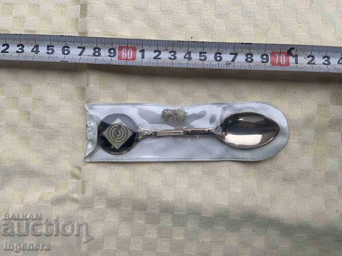 Delivery of SPOON SPOON SILVER-PLATED MARKED NEW ENGLAND