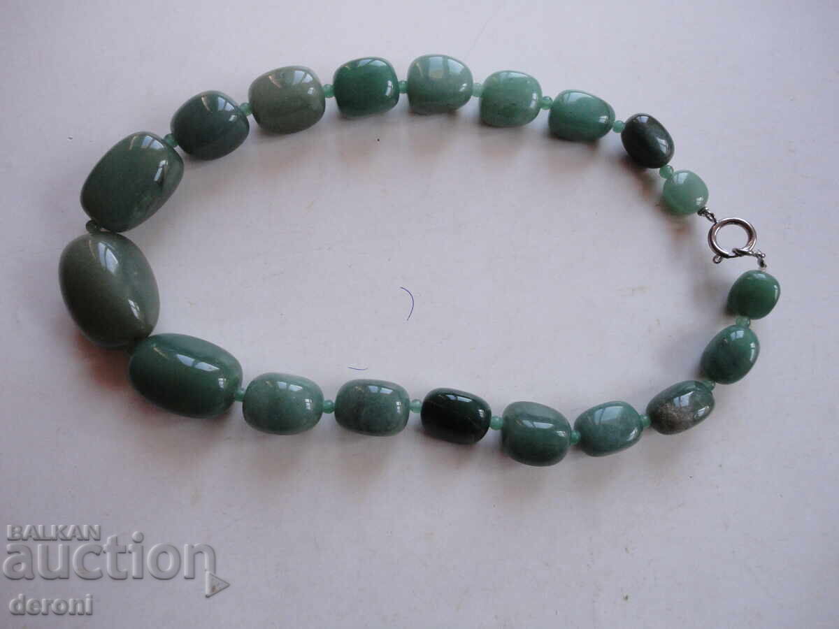 Colier superb cu pietre naturale verzi 26 - 6 Colier superb cu pietre naturale verzi 26 - 6