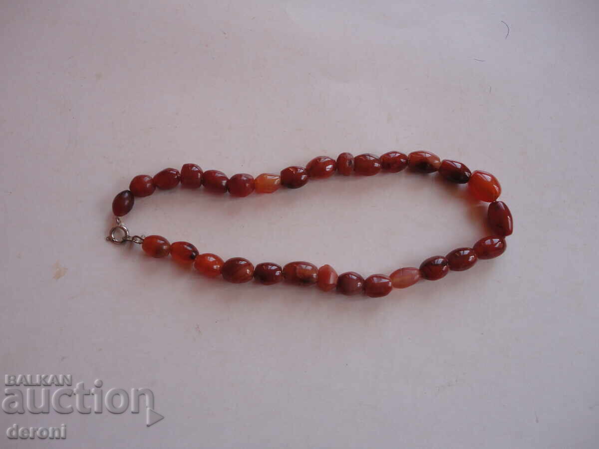 Colier gherdan din carneol cu preț € 16.00 | 31.29 BGN