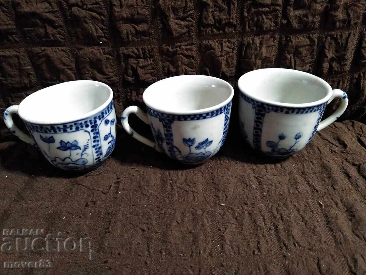 Livrarea Set de porțelan. Incomplet