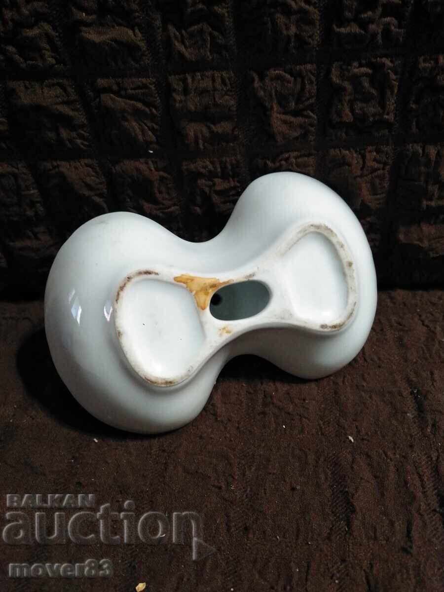 Licitație Recipient pentru condimente. Porțelan