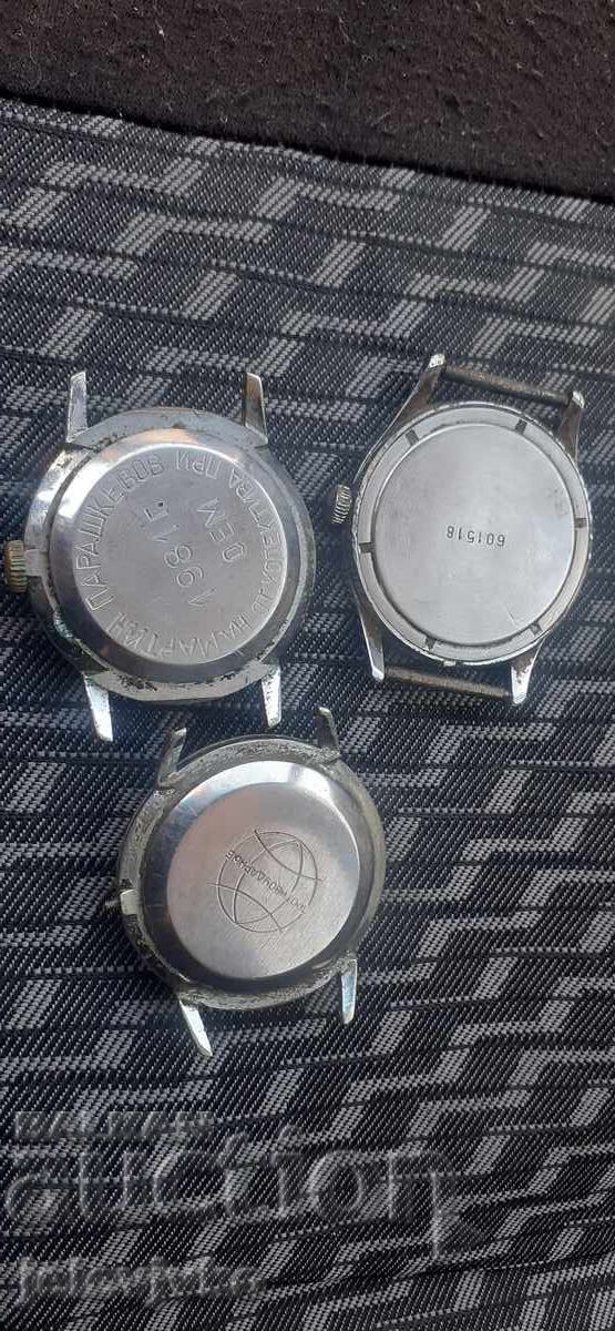 Πολλά ρωσικά ρολόγια με τιμή € 10.00 | 19.56 BGN