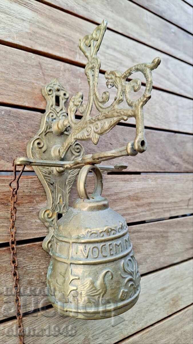 Clopot de perete cu preț € 80.00 | 156.47 BGN