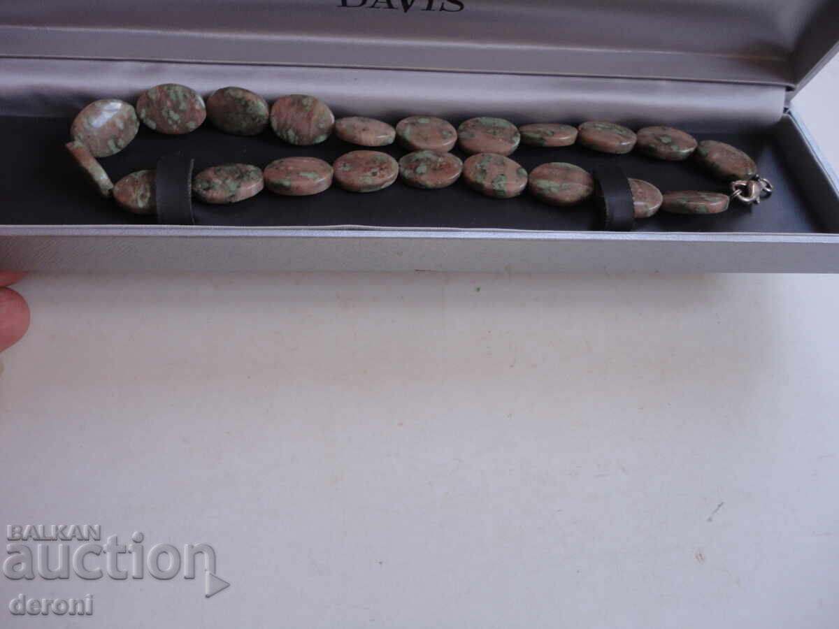 Colier de lux cu pietre naturale de jasp leopard și argint cu preț € 62.00 | 121.26 BGN Colier de lux cu pietre naturale de jasp leopard și argint cu preț € 62.00 | 121.26 BGN