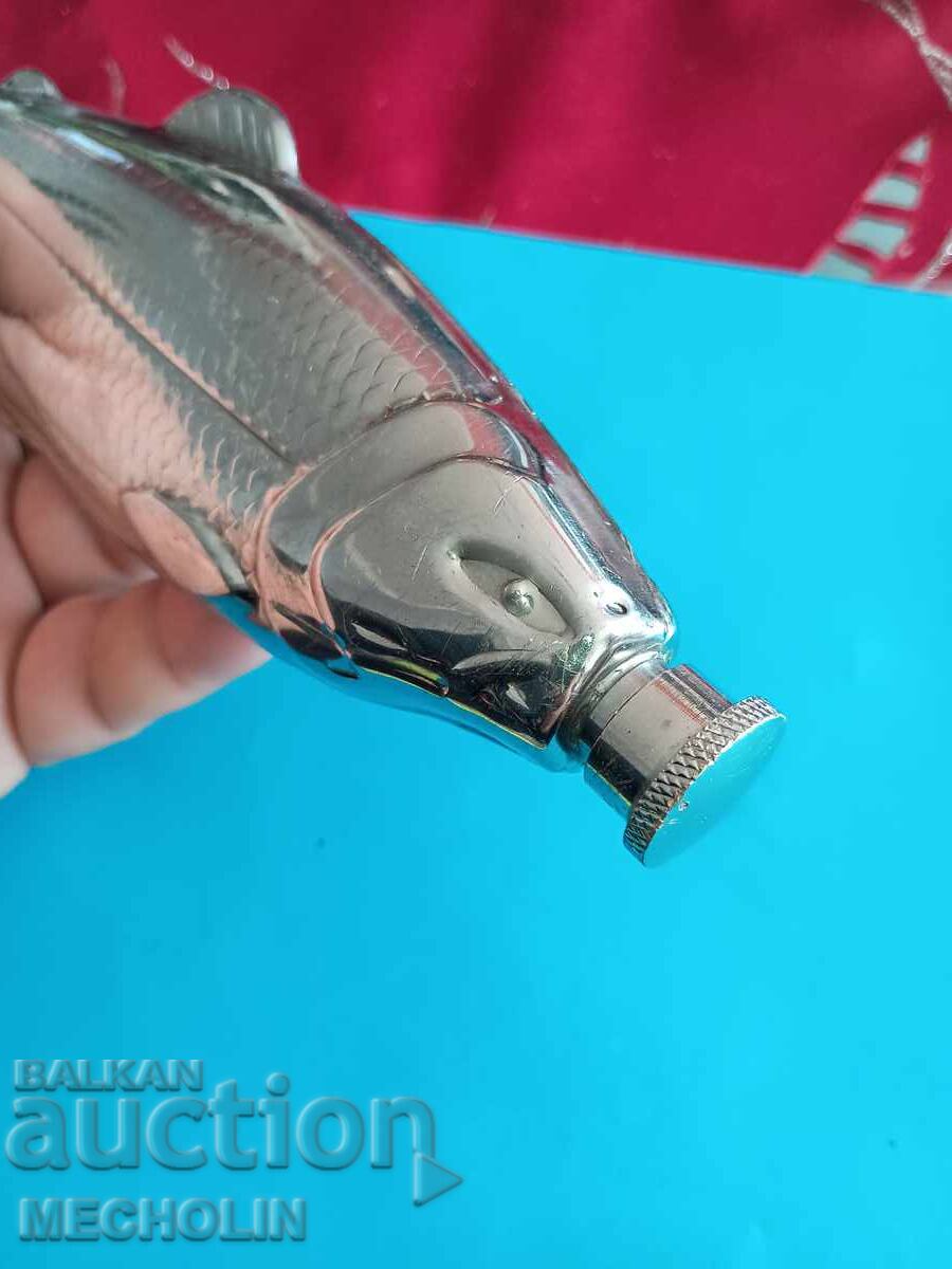 Licitație Doar pentru pescari bidon