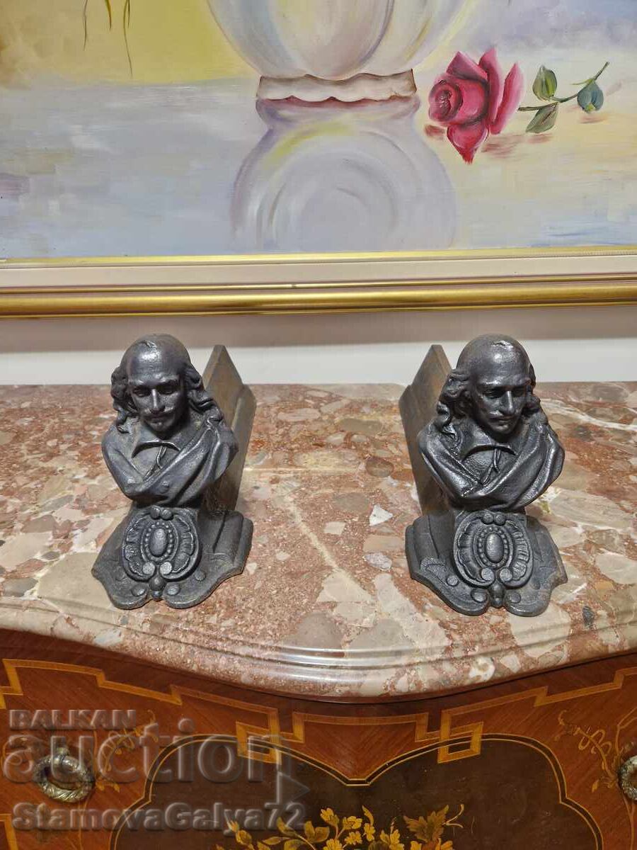 Уникални антикварни френски чугунени стойки за камина - 5