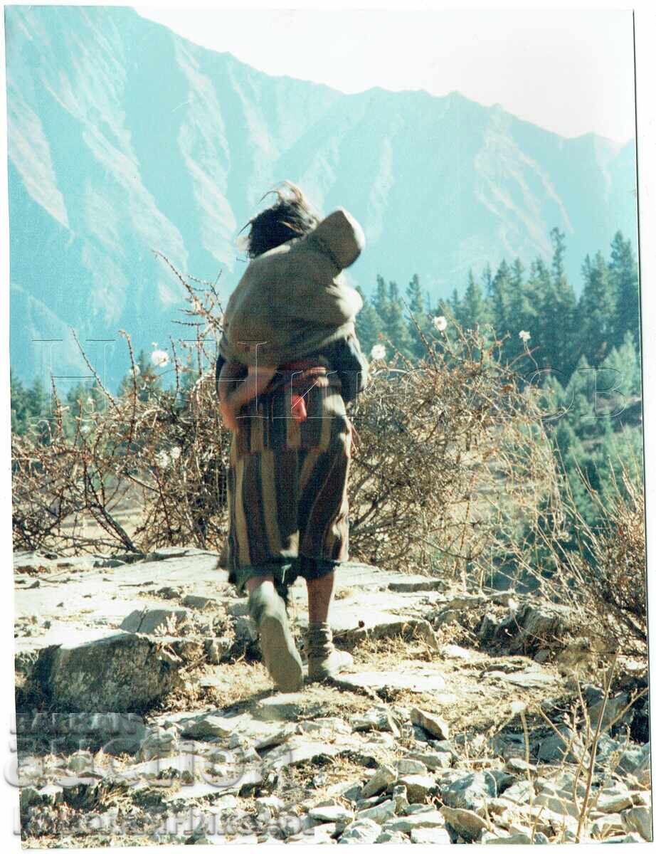 MARE FOTOGRAFIE ARTISTICĂ MAMĂ CU COPIL TIBET CAȘMIR E834 MARE FOTOGRAFIE ARTISTICĂ MAMĂ CU COPIL TIBET CAȘMIR E834