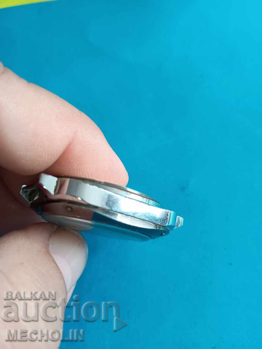 Auction  RUSSIAN ROCKET WATCH quartz