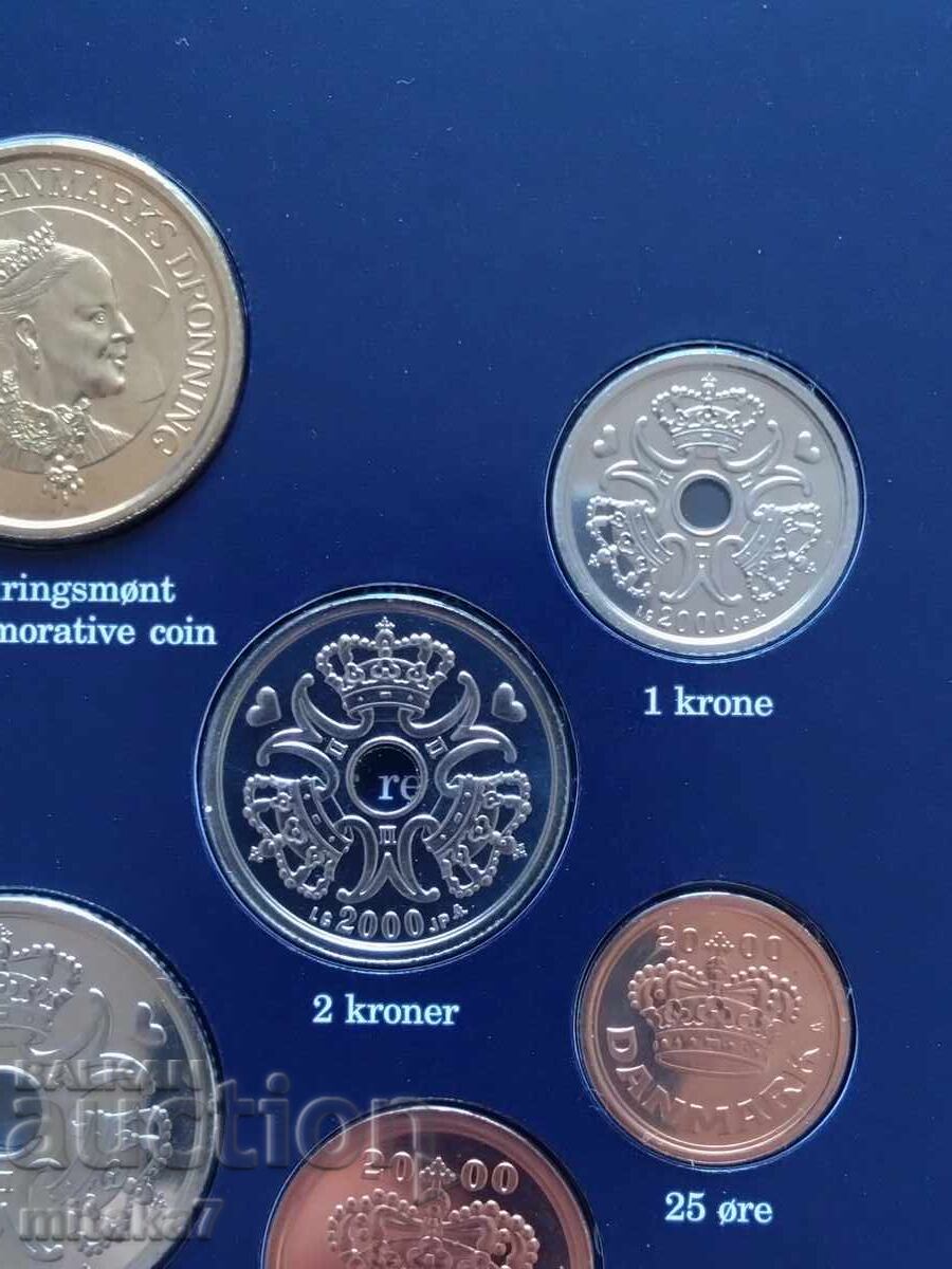 Доставка на Сет монети 2000 година, Дания
