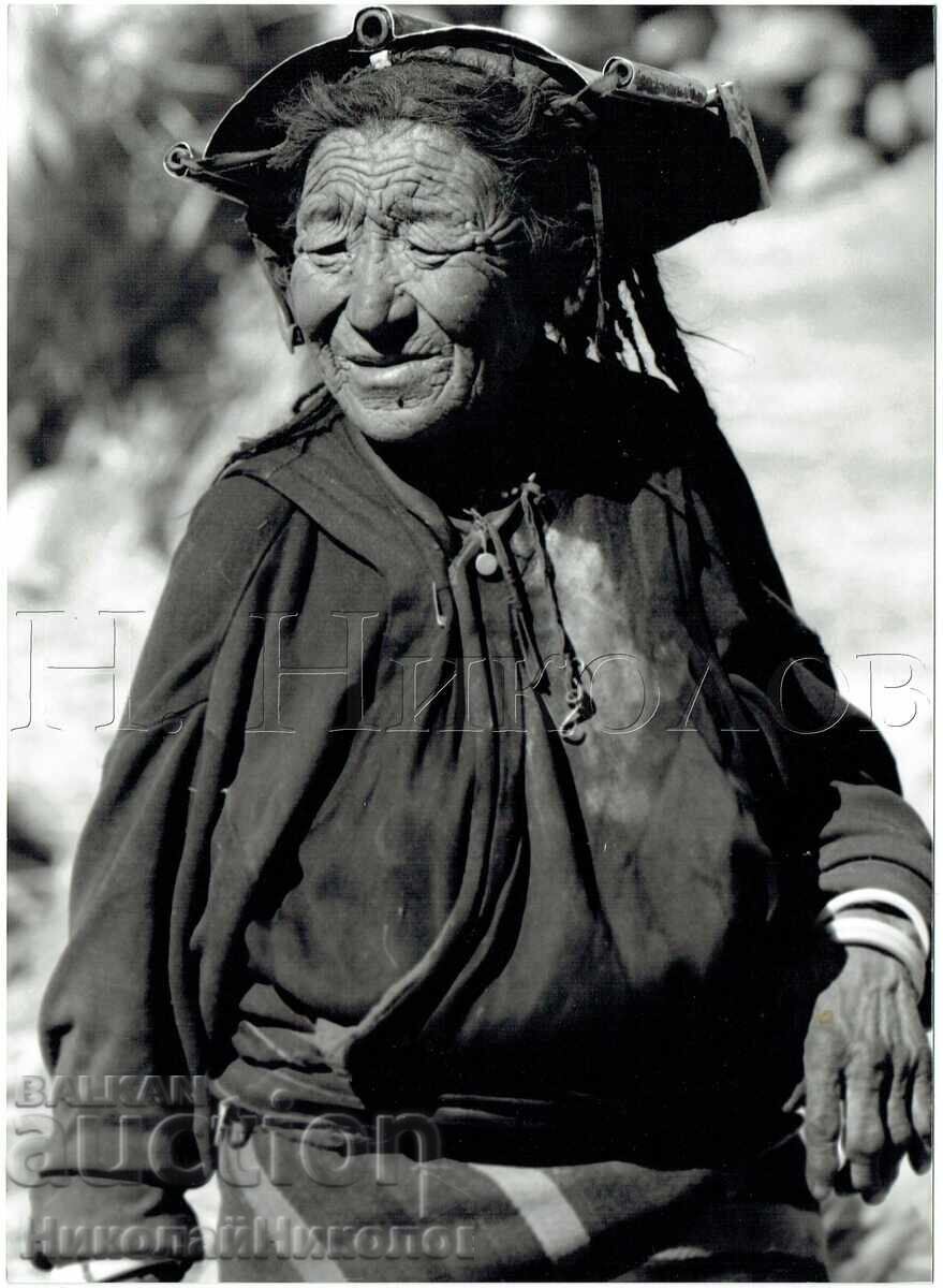 1984 FOTOGRAFIE ARTISTICĂ MARE TIBET INDIA BĂTRÂNĂ E841 1984 FOTOGRAFIE ARTISTICĂ MARE TIBET INDIA BĂTRÂNĂ E841