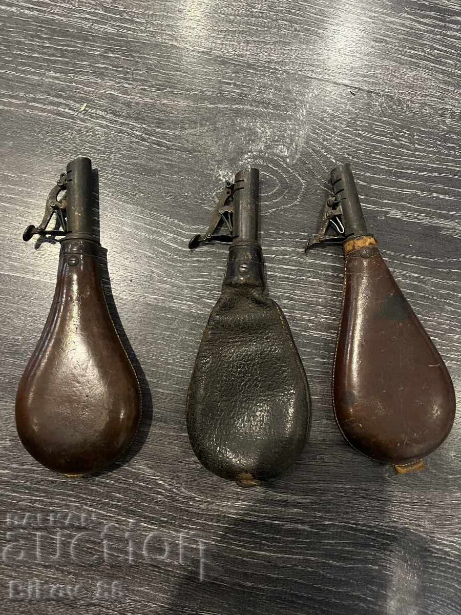 Leather gunpowder Leather gunpowder