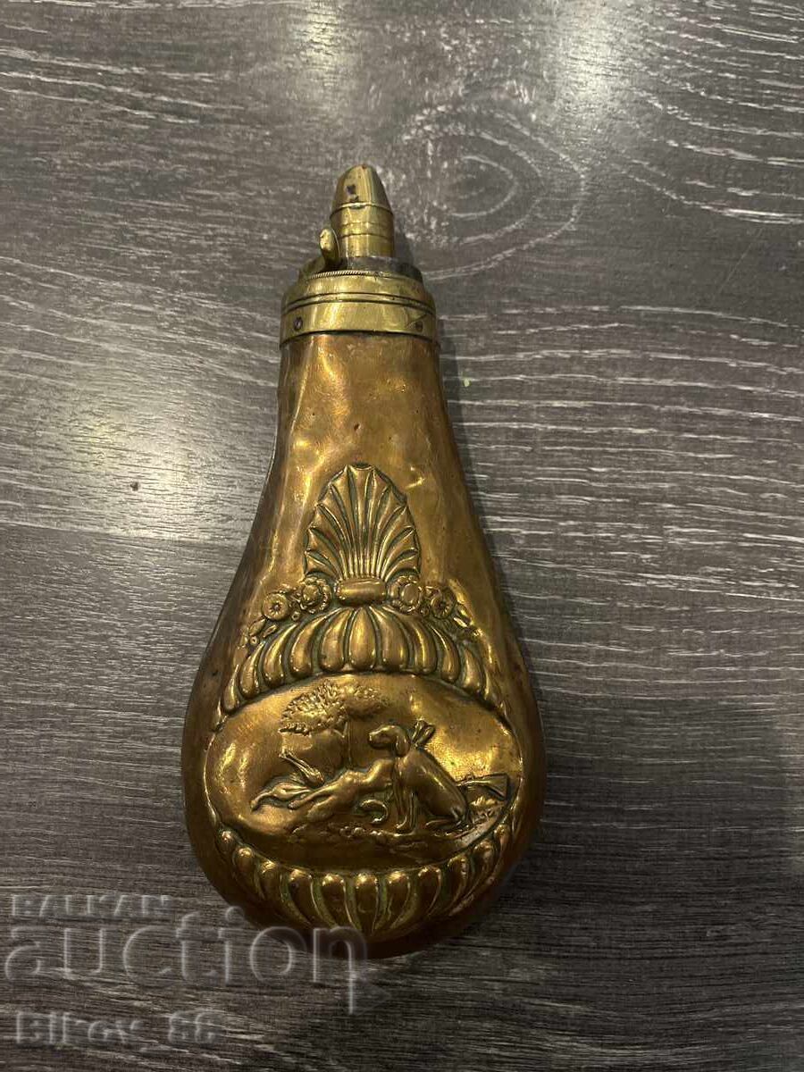 Μια πυριτιδαποθήκη με τιμή € 35.00 | 68.45 BGN Μια πυριτιδαποθήκη με τιμή € 35.00 | 68.45 BGN