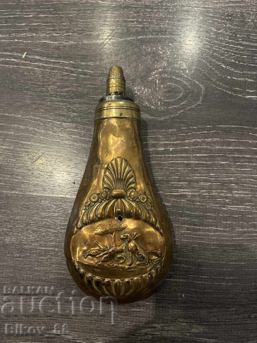 Μια πυριτιδαποθήκη Μια πυριτιδαποθήκη