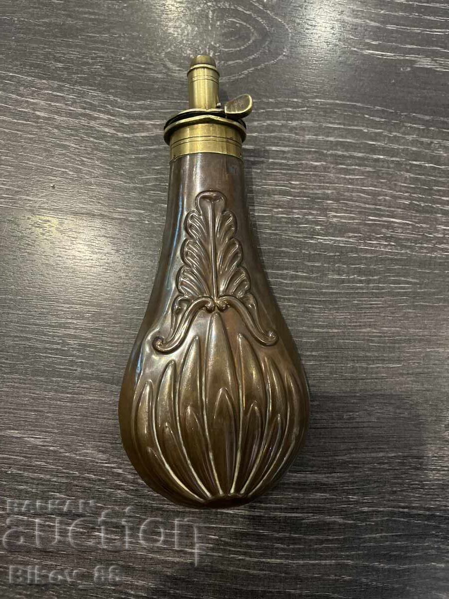 Μια πυριτιδαποθήκη