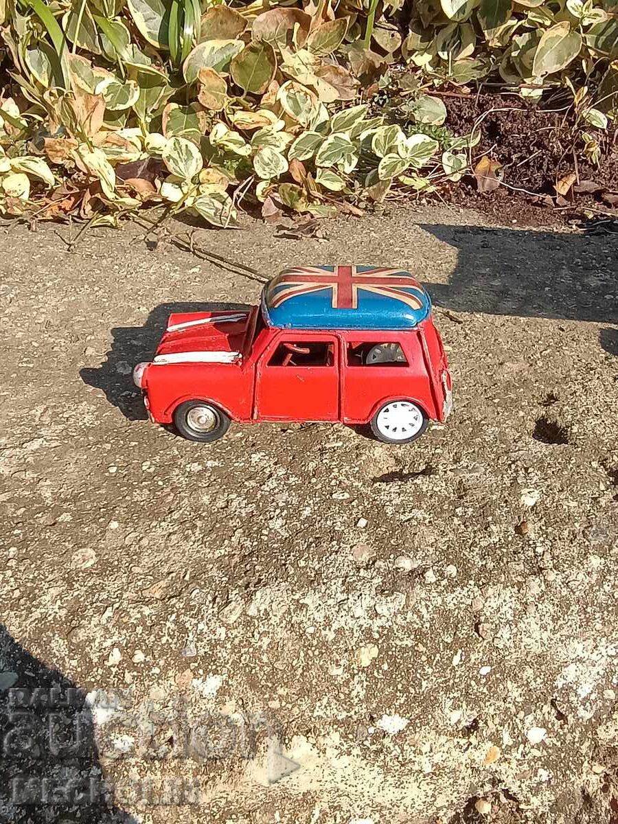 CĂRUCIOR METALIC VECHI DE COLECȚIE - 6