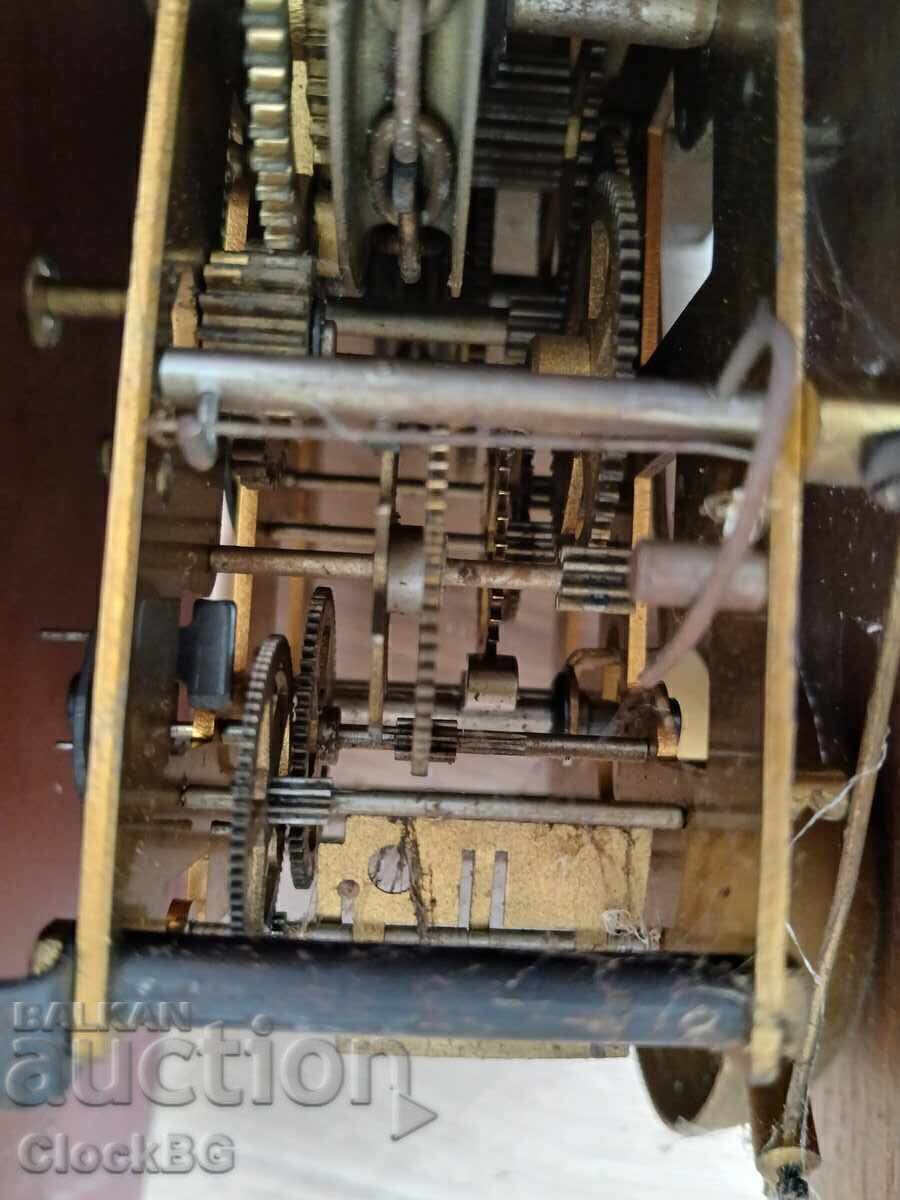 Delivery of Friesian Wall Clock (1950–1970)